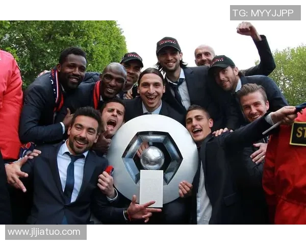 百拼图壁纸足球明星的魅力与传奇展现足球世界的精彩瞬间与激情岁月 百拼图壁纸足球明星的魅力与传奇展现足球世界的精彩瞬间与激情岁月