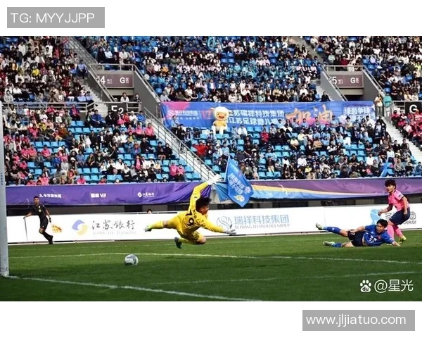 足球明星滑铲技术大比拼谁才是绿茵场上的滑铲王者 足球明星滑铲技术大比拼谁才是绿茵场上的滑铲王者