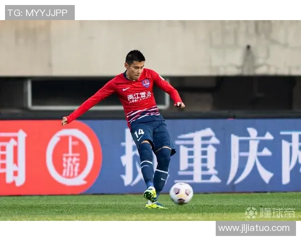 重庆排球队心理素质强劲跻身全国第三名展现团队精神与竞技实力 重庆排球队心理素质强劲跻身全国第三名展现团队精神与竞技实力