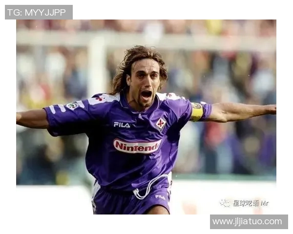 长发足球明星在赛场上撩头发的瞬间展现魅力与风采 长发足球明星在赛场上撩头发的瞬间展现魅力与风采